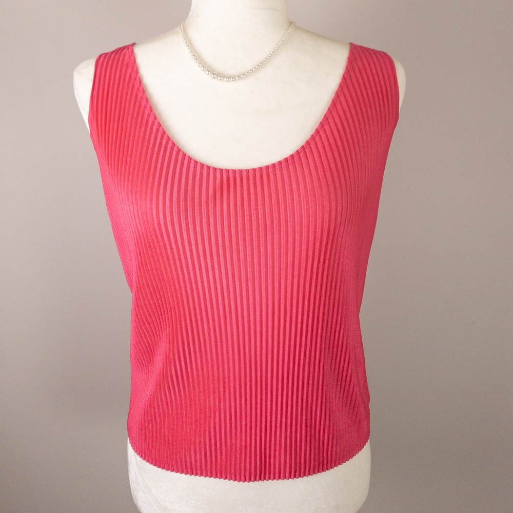 YouNique Tank Top Blouse Medium Pink Pleated